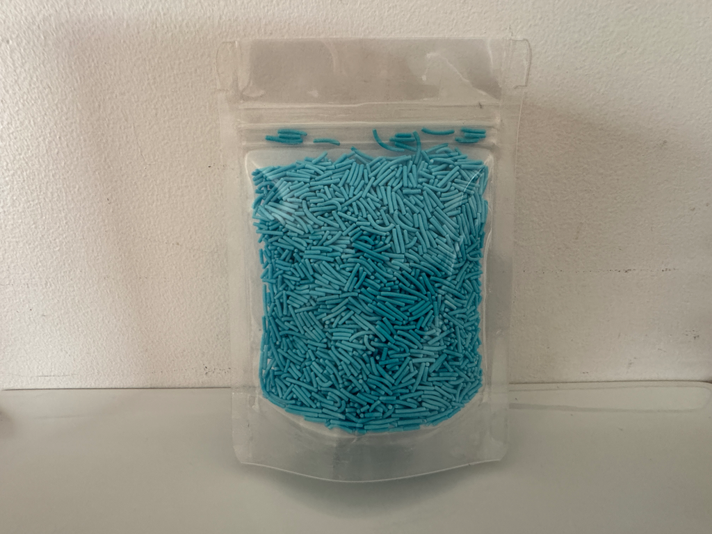 Blue Sprinkles 30g.